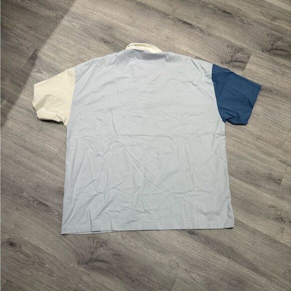 Abercrombie and Fitch, blue and white Colorblock Men's Collared Shirt - Picture 7 of 7